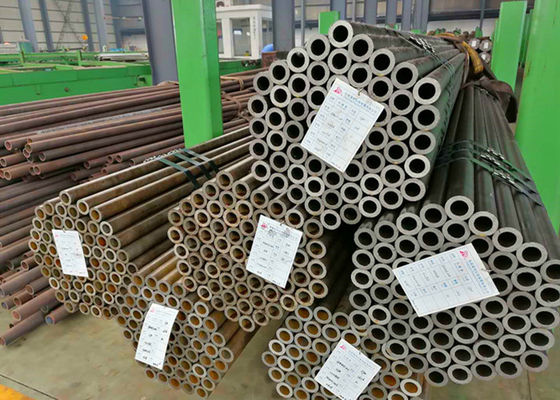 Οι άνευ ραφής σωλήνες GR λεβήτων ASTM A179 ASME SA179 μια επιφάνεια εμβύθισης πετρελαίου GR Γ μεταχειρίζονται