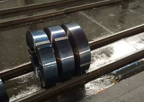 Ελασματοποιημένες εν ψυχρώ θερμικές επεξεργασίες HRC 40 λουρίδων 65Mn χάλυβα φύλλων χάλυβα άνθρακα/ανοίξεων
