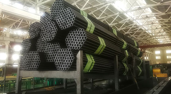 Χωρίς ραφή Boiler Steel Tube Schedule 40 Dry Varnish Coated A53 Carbon Steel