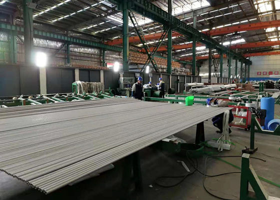 OD 1/8» πάχος 0.1mm χωρίς συγκόλληση σωλήνας 100% ET DT ανοξείδωτου ASME για το λέβητα