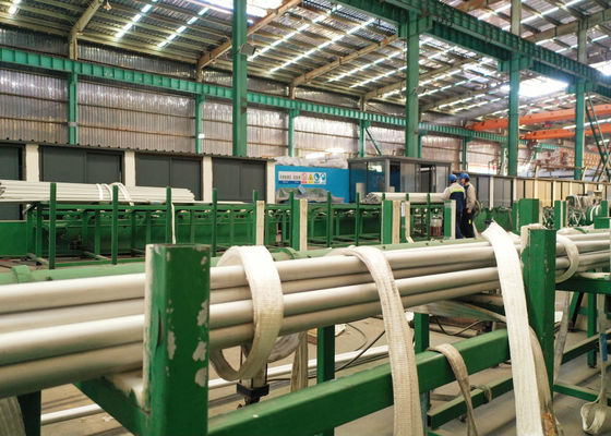 ASTM A213 TP347H 1,4912 ανοξείδωτος χωρίς συγκόλληση σωλήνας