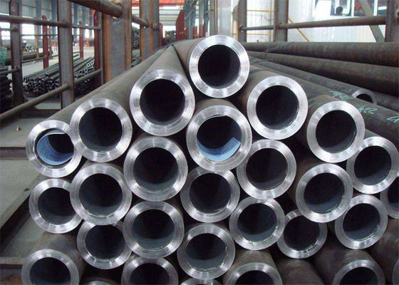 Άνευ ραφής σωλήνας ASTM A335 χάλυβα κραμάτων ζωγραφικής αντι Corrision μαύρος